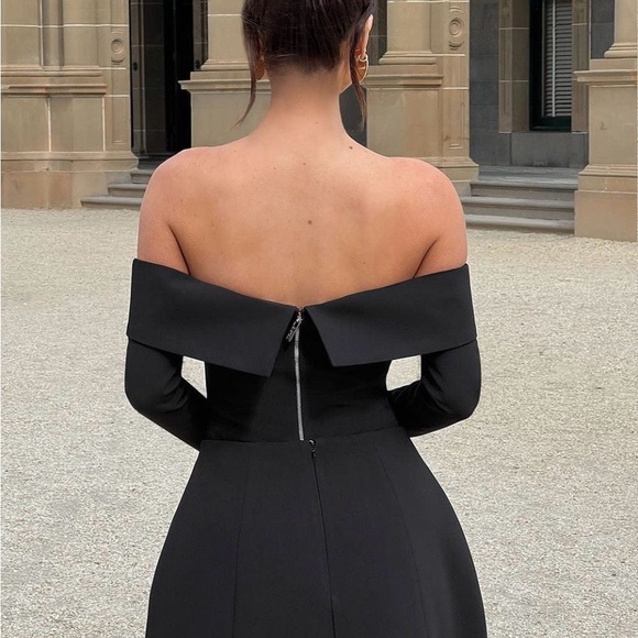 BABYBOO GENEVA TOP - BLACK Chic Off-Shoulder Black blouse top - Picture 6 of 6